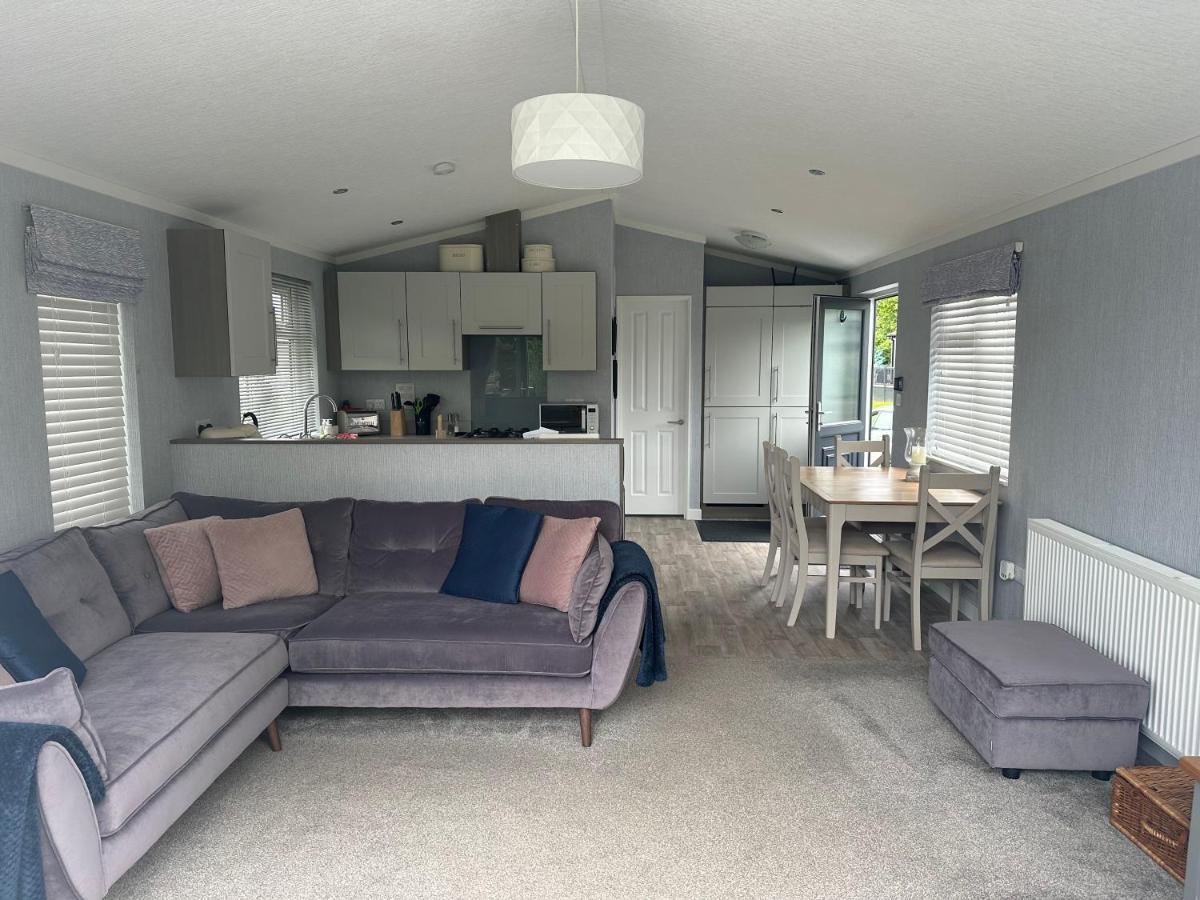 Orchard View Lodge Woodhall Spa Exterior foto